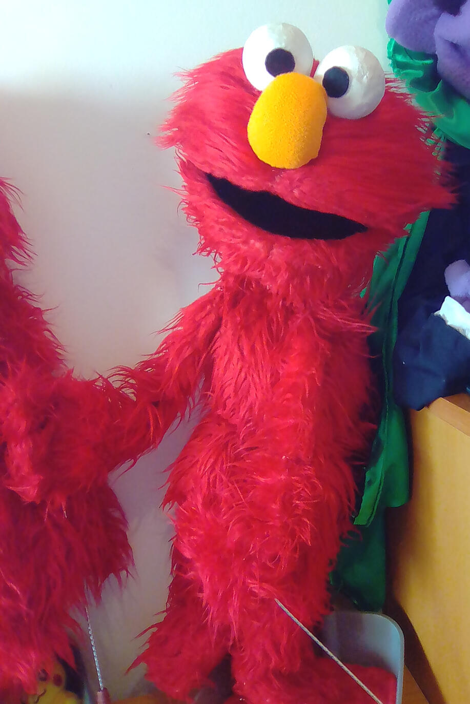 Third elmo replica